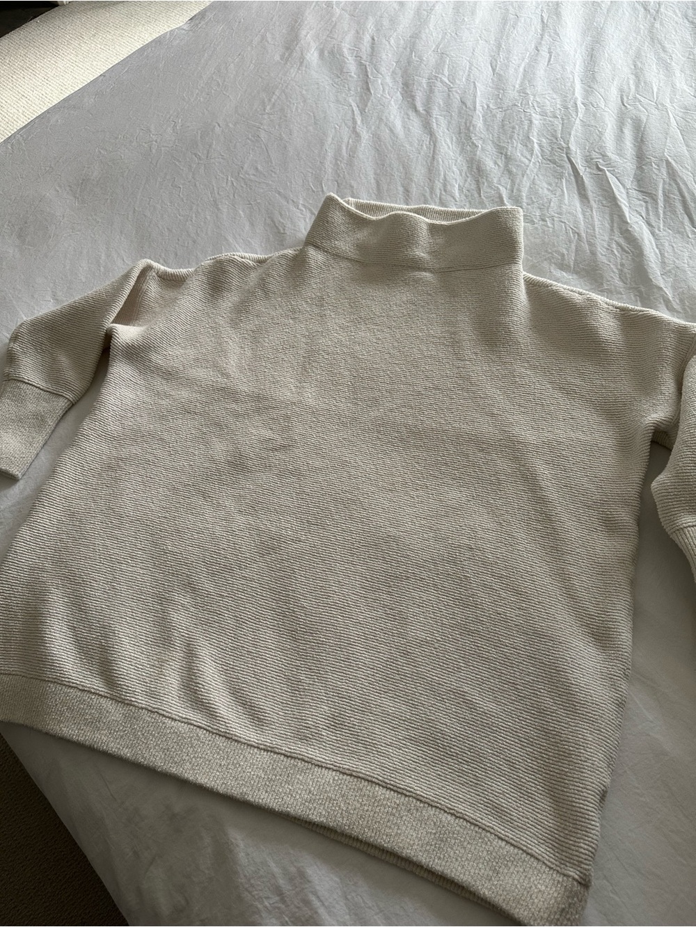 Free People white funnel neck ribbed sweater, size medium - Picture 9 of 12